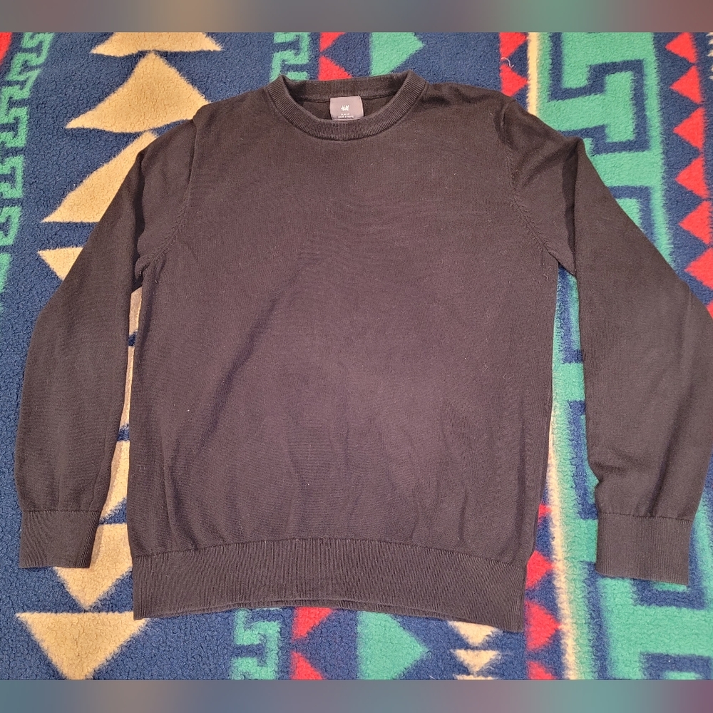H&M Pull Over Sweater